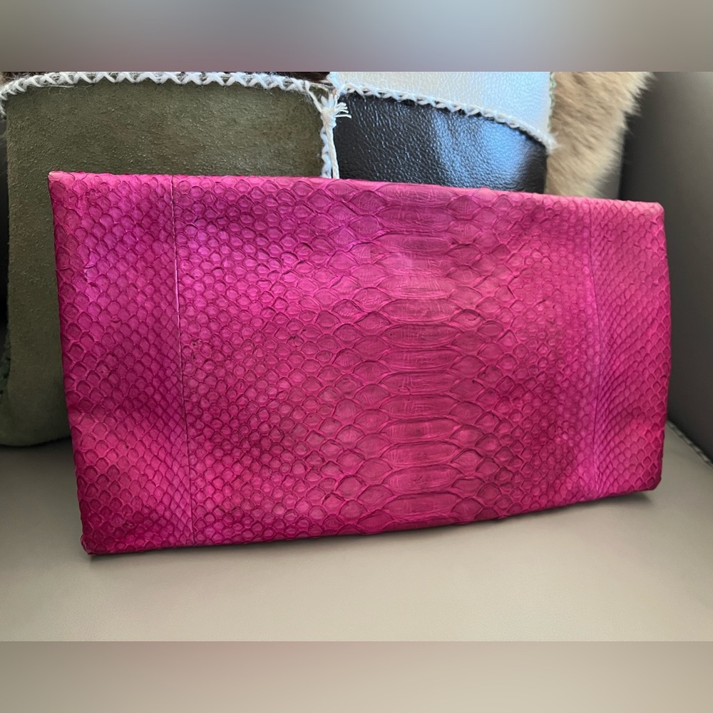 Real Python Skin Clutch – Pink Statement Piece - Picture 4 of 10